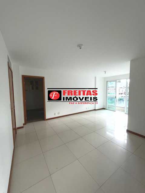 Apartamento à venda com 2 quartos, 90m² - Foto 7