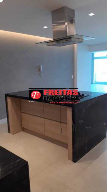 Apartamento à venda com 3 quartos, 300m² - Foto 4