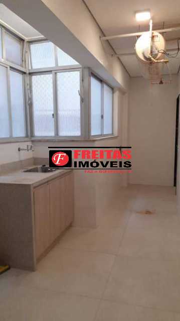 Apartamento à venda com 3 quartos, 300m² - Foto 21