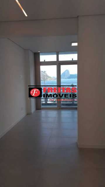 Apartamento à venda com 3 quartos, 300m² - Foto 1