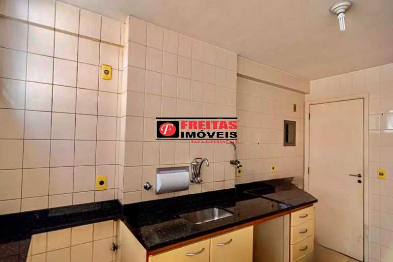 Apartamento para alugar com 3 quartos, 120m² - Foto 6