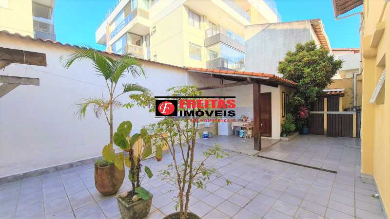 Casa à venda com 4 quartos, 260m² - Foto 18