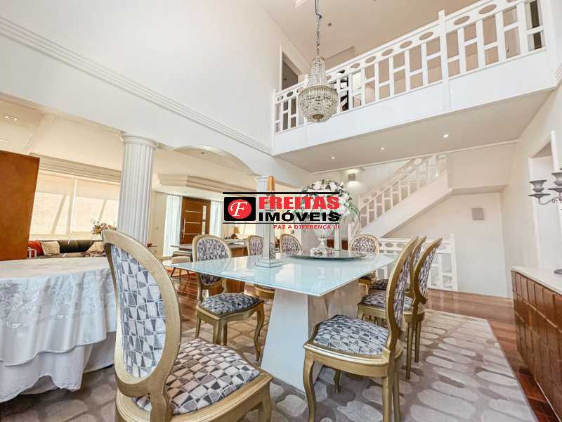 Casa à venda e aluguel com 5 quartos, 561m² - Foto 3