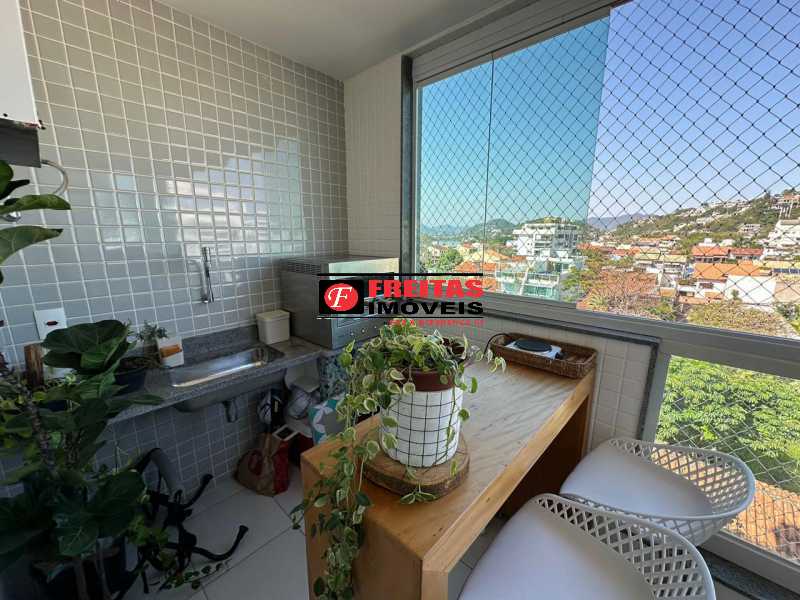 Apartamento à venda com 2 quartos, 102m² - Foto 18