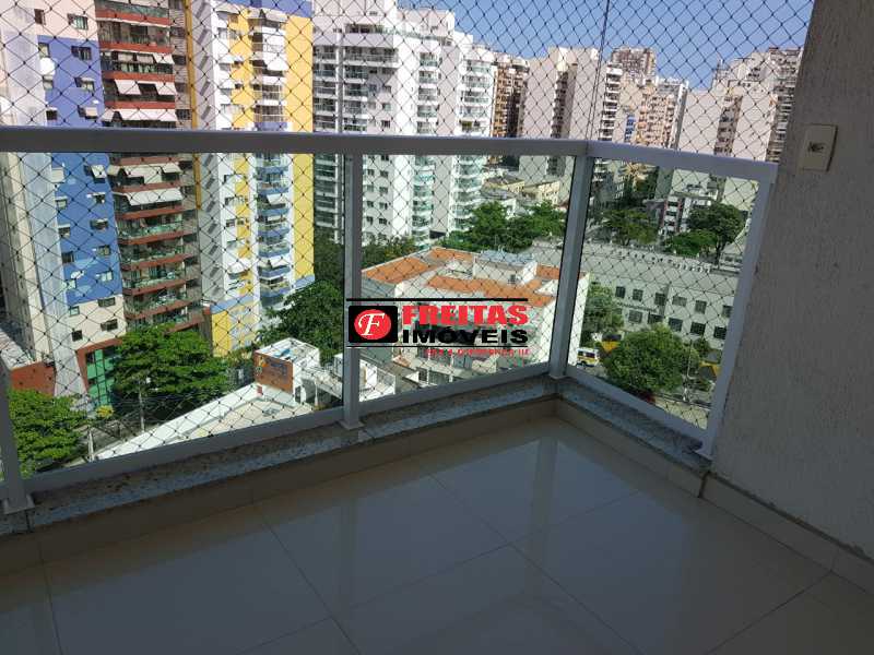 Apartamento à venda com 3 quartos, 118m² - Foto 3