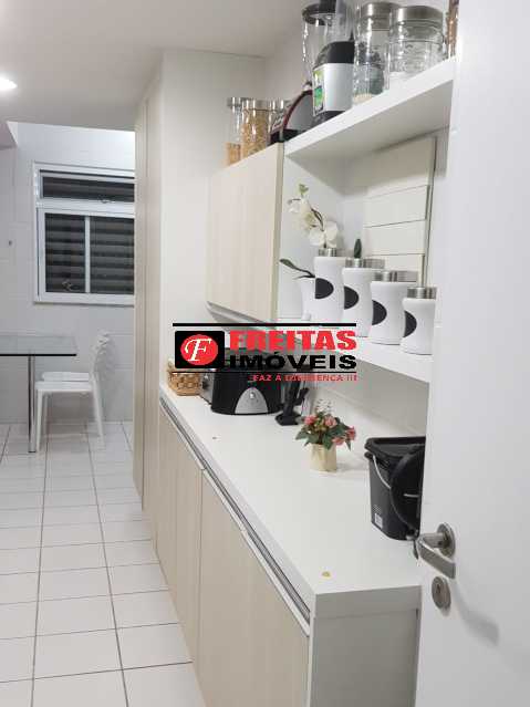 Apartamento à venda com 3 quartos, 118m² - Foto 19