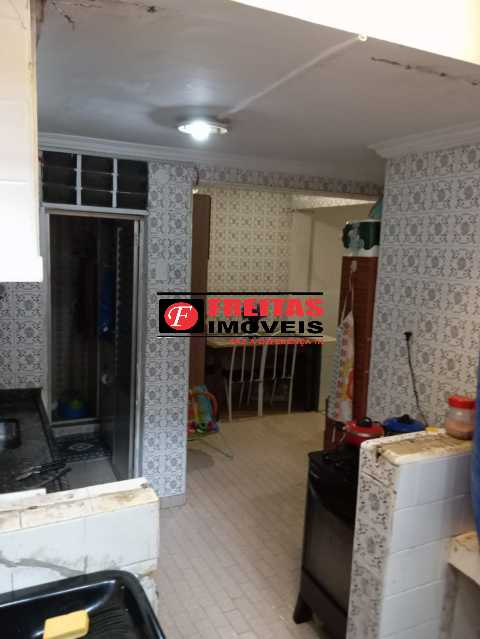 Casa de Vila à venda com 2 quartos, 160m² - Foto 3