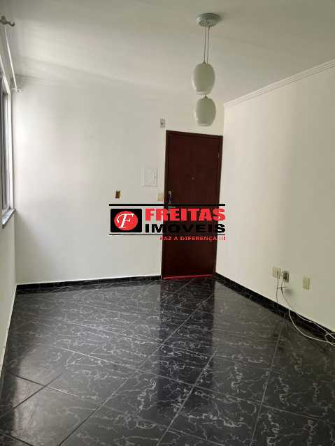 Apartamento à venda com 2 quartos, 70m² - Foto 7