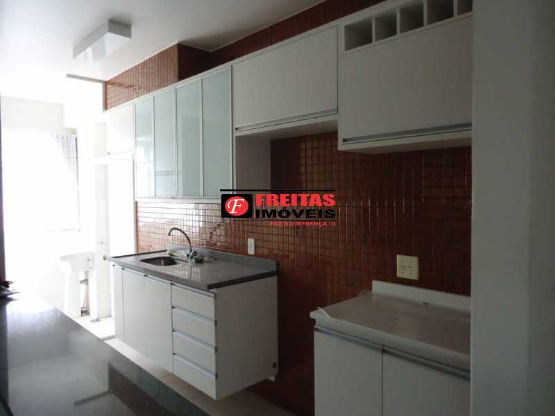 Apartamento à venda com 2 quartos, 65m² - Foto 1