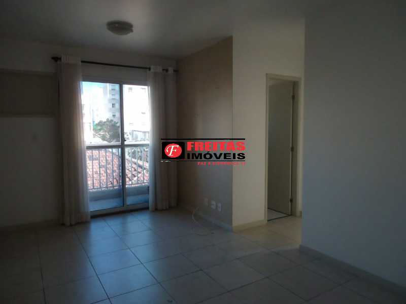 Apartamento à venda com 2 quartos, 65m² - Foto 3