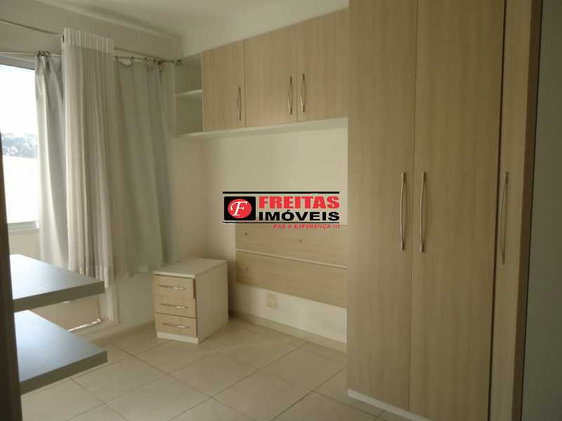 Apartamento à venda com 2 quartos, 65m² - Foto 4