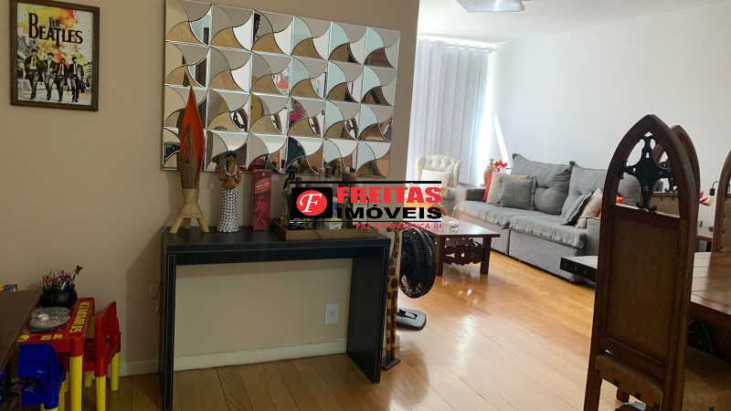 Apartamento à venda com 3 quartos, 150m² - Foto 4