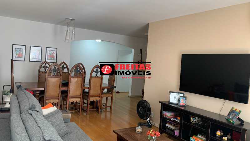 Apartamento à venda com 3 quartos, 150m² - Foto 7