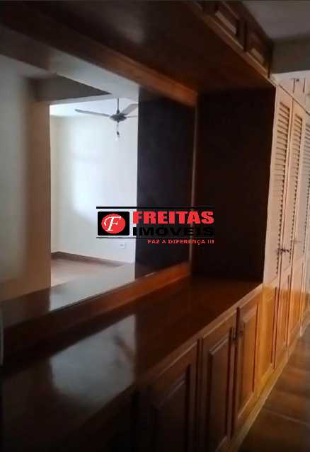 Apartamento à venda com 3 quartos, 200m² - Foto 9