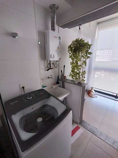 Apartamento à venda com 3 quartos, 75m² - Foto 10