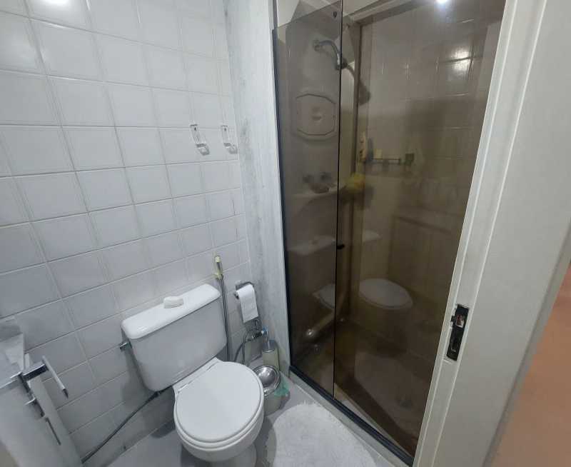 Apartamento à venda com 3 quartos, 115m² - Foto 9