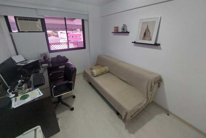 Apartamento à venda com 3 quartos, 115m² - Foto 16