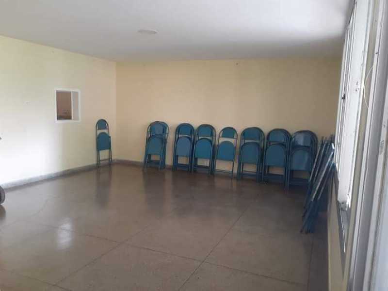 Apartamento à venda com 2 quartos, 80m² - Foto 11