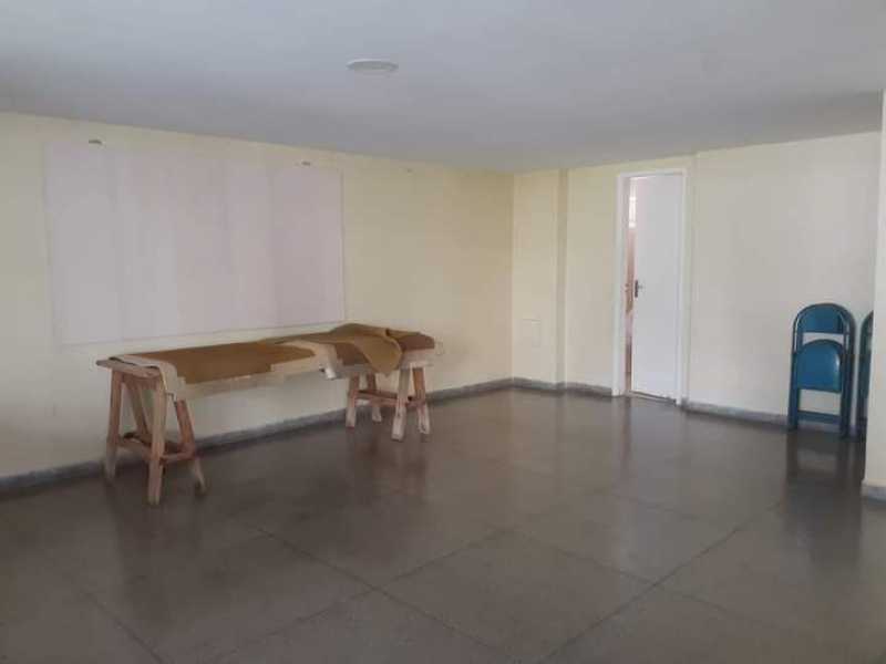 Apartamento à venda com 2 quartos, 80m² - Foto 15