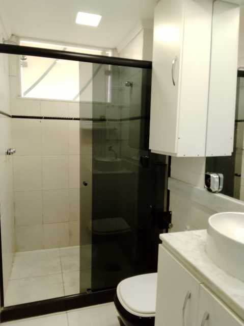 Apartamento à venda com 2 quartos, 80m² - Foto 21