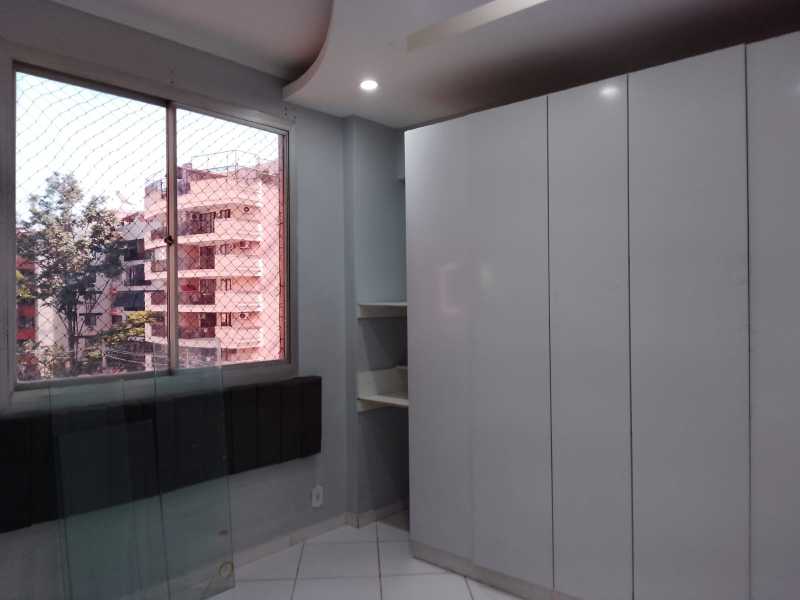 Apartamento à venda com 2 quartos, 80m² - Foto 24