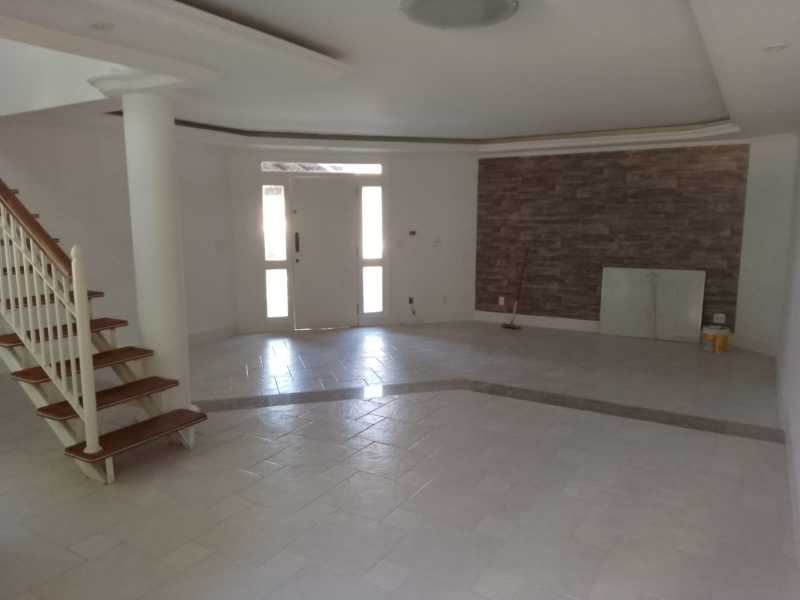 Casa de Condomínio à venda com 4 quartos, 800m² - Foto 9