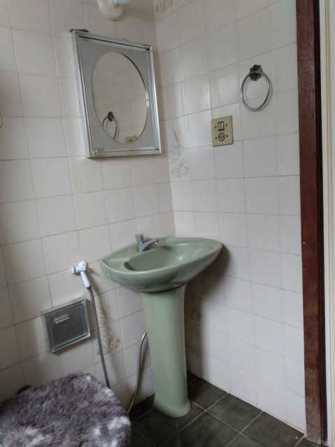 Apartamento à venda com 1 quarto, 60m² - Foto 8