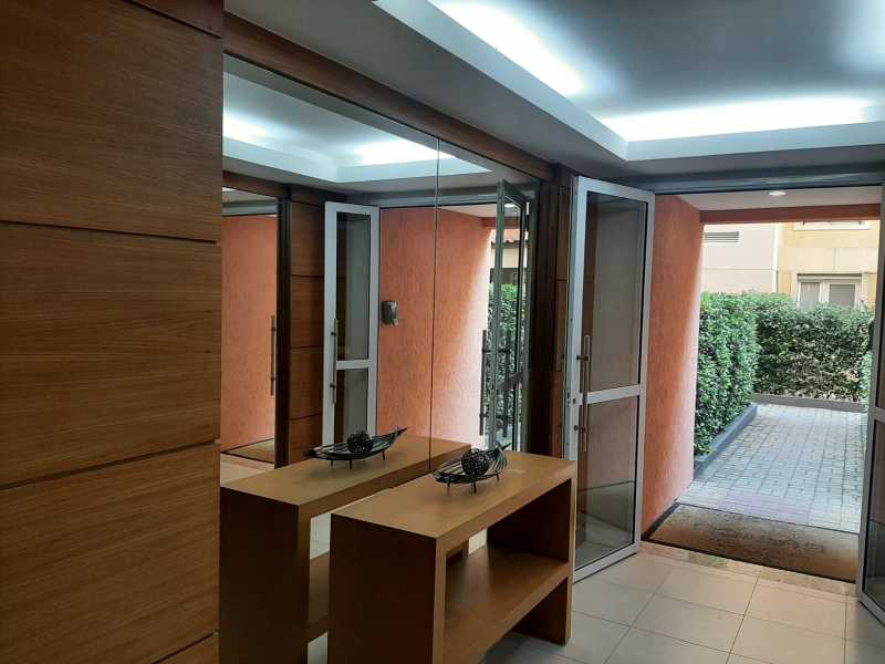 Apartamento à venda com 2 quartos, 70m² - Foto 22