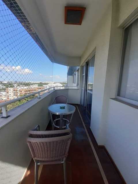 Cobertura à venda com 2 quartos, 148m² - Foto 3