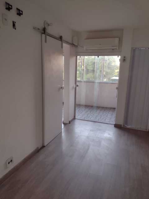 Apartamento à venda com 1 quarto, 48m² - Foto 3