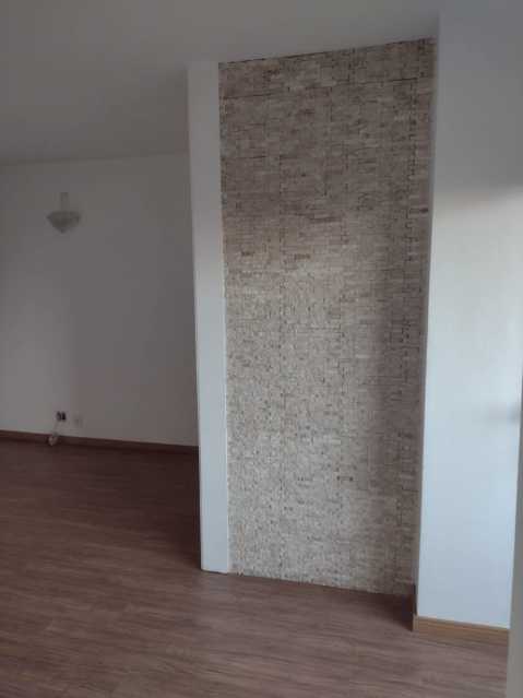 Apartamento à venda com 1 quarto, 48m² - Foto 2