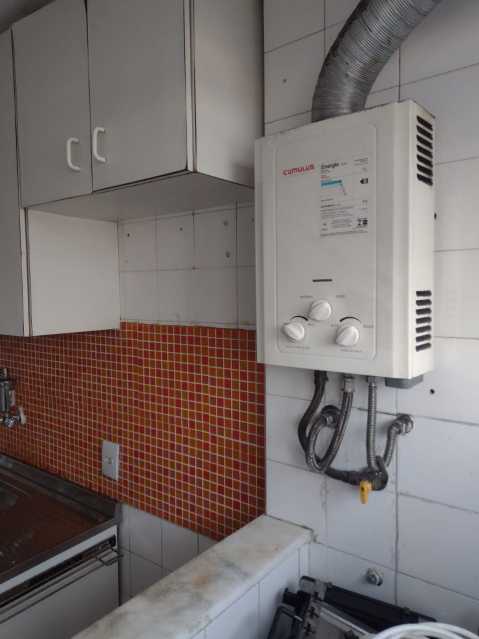 Apartamento à venda com 1 quarto, 48m² - Foto 14