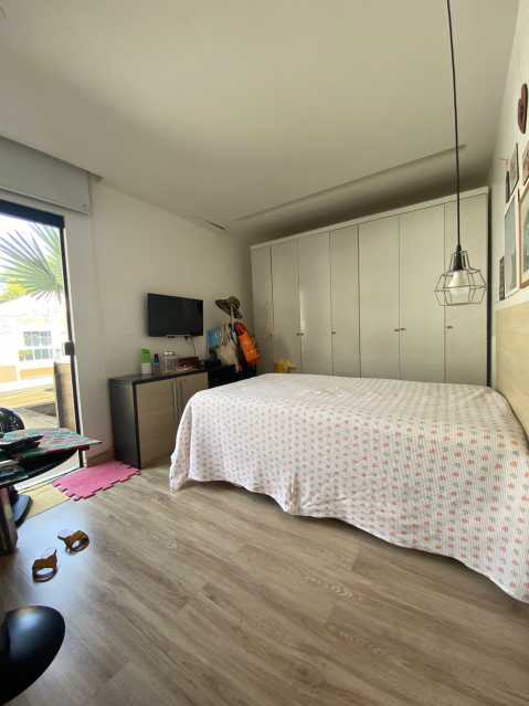 Casa de Condomínio à venda com 3 quartos, 100m² - Foto 13