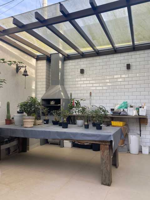 Casa de Condomínio à venda com 3 quartos, 100m² - Foto 3