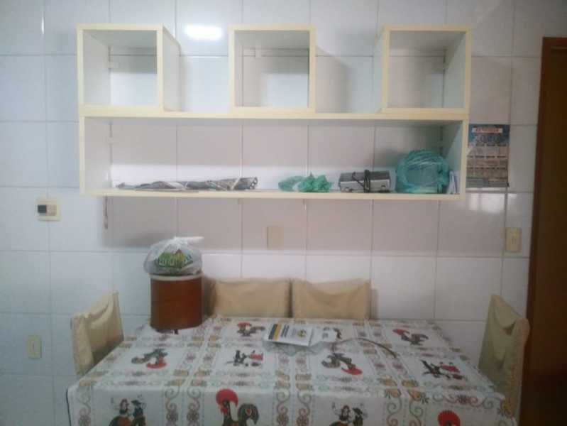 Apartamento à venda com 3 quartos, 81m² - Foto 11