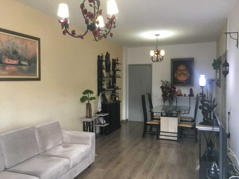 Apartamento à venda com 2 quartos, 104m² - Foto 3