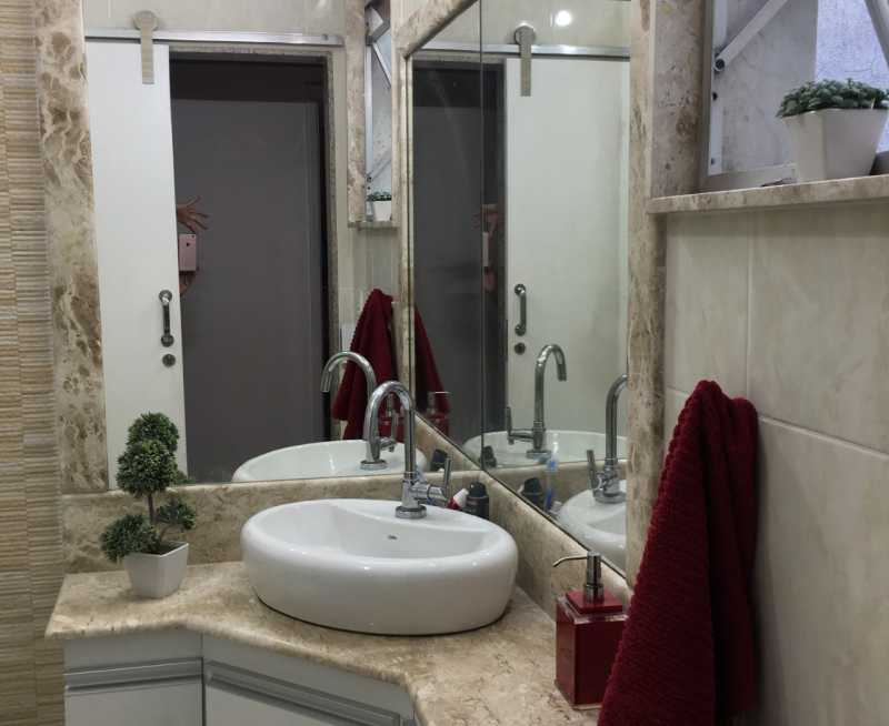 Apartamento à venda com 2 quartos, 104m² - Foto 11