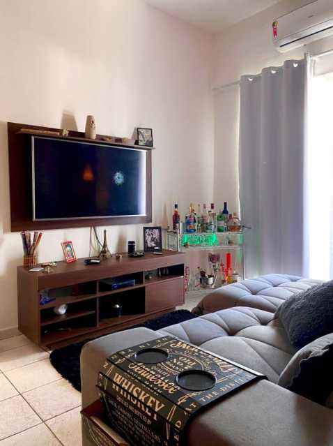 Apartamento à venda com 1 quarto, 50m² - Foto 3