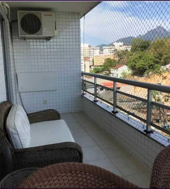 Apartamento à venda com 3 quartos, 89m² - Foto 4