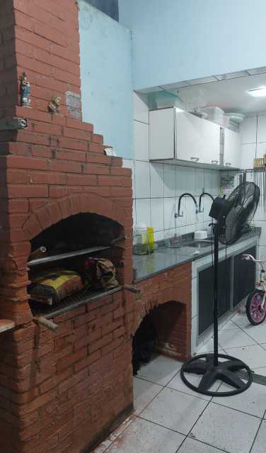 Casa Comercial à venda com 3 quartos, 201m² - Foto 3