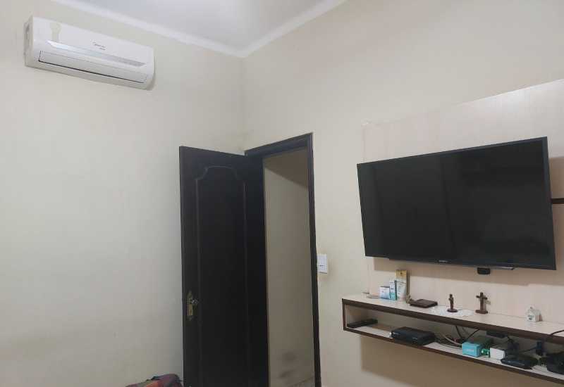 Casa Comercial à venda com 3 quartos, 201m² - Foto 18