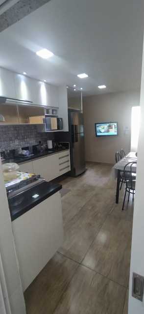 Casa de Condomínio à venda com 5 quartos, 240m² - Foto 19