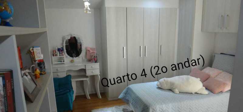 Casa de Condomínio à venda com 5 quartos, 240m² - Foto 23