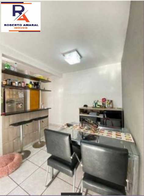 Apartamento à venda com 2 quartos, 65m² - Foto 4