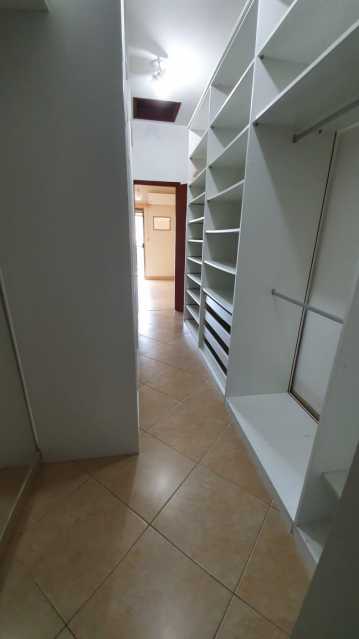 Casa de Condomínio à venda com 3 quartos, 174m² - Foto 9