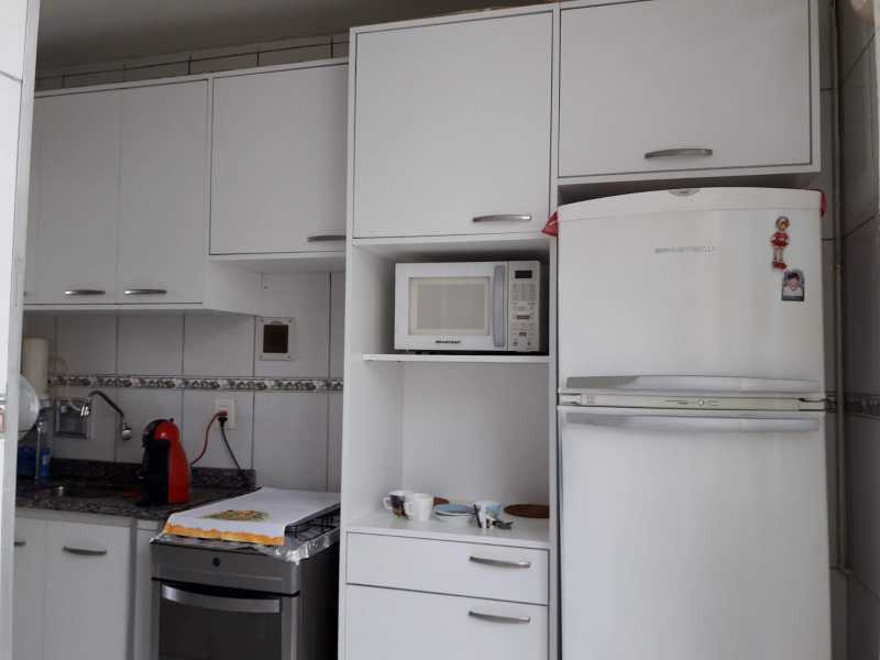 Apartamento à venda com 4 quartos, 70m² - Foto 8