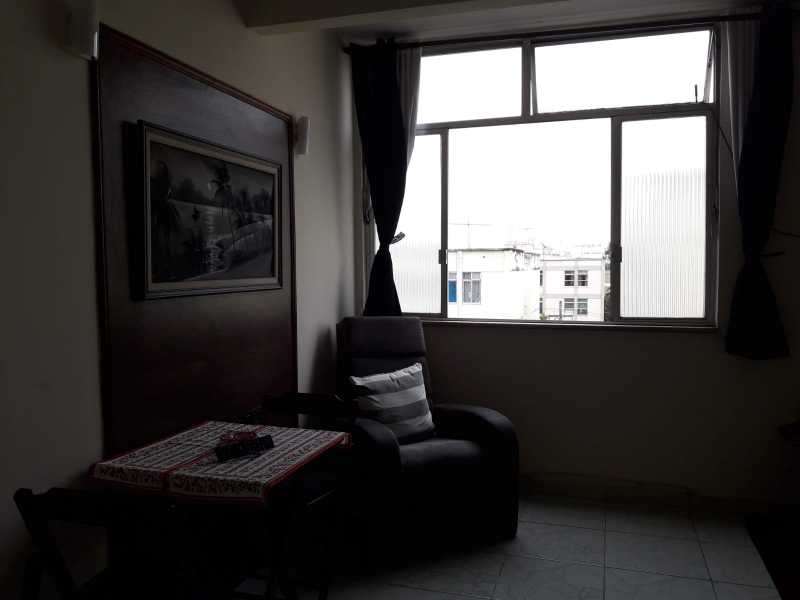 Apartamento à venda com 4 quartos, 70m² - Foto 4