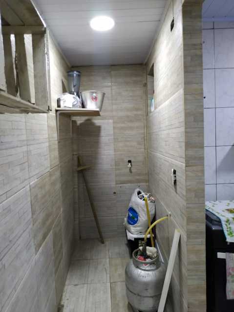 Casa de Vila à venda com 1 quarto, 80m² - Foto 11