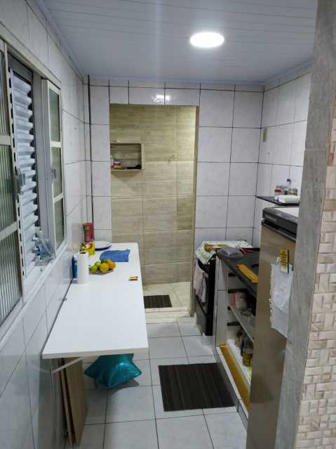 Casa de Vila à venda com 1 quarto, 80m² - Foto 13