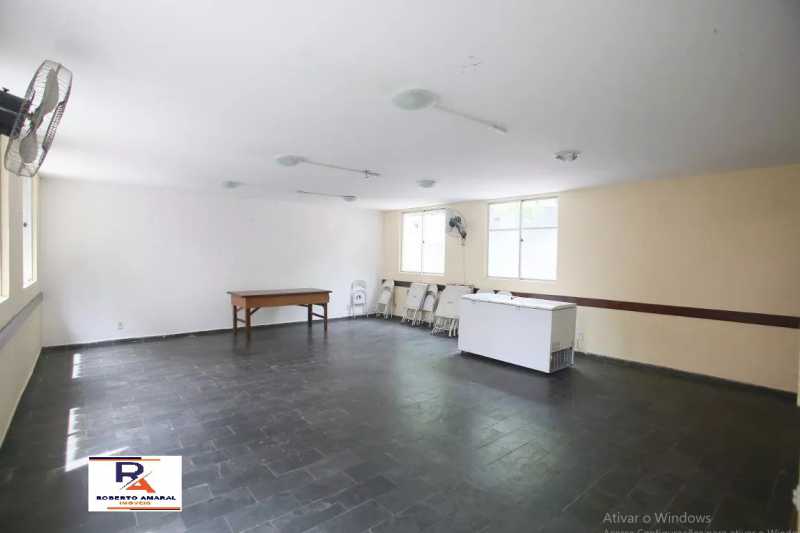 Apartamento à venda com 2 quartos, 56m² - Foto 17